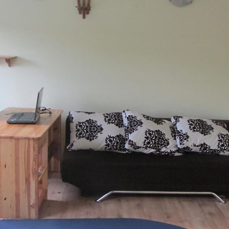 Spacious Holiday Home In Stara Kamienica With Pond Экстерьер фото